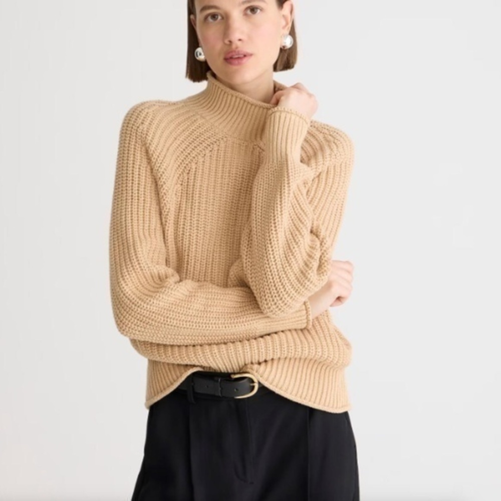 J. Crew Relaxed Rollneck Sweater in Sandy Beach 100% Cotton Size XS